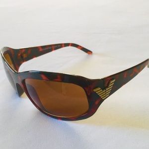 FASHION SUNGLASSES. NEW. 
#4